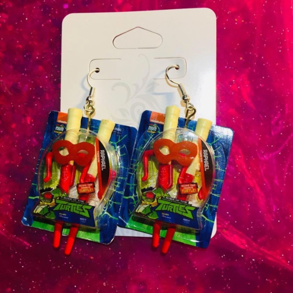 Homemade Earring - Picture 3 of 9